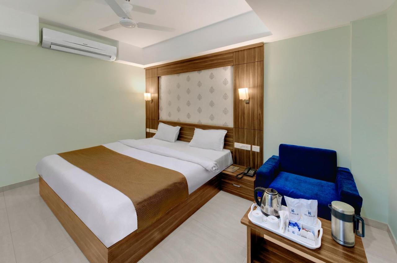 Hotel Shital Inn Ahmedabad Buitenkant foto