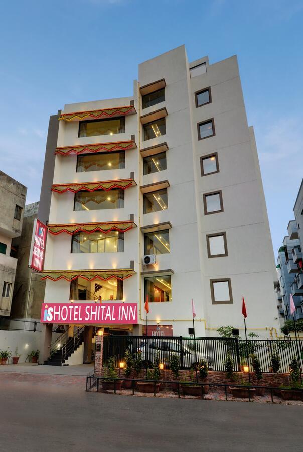 Hotel Shital Inn Ahmedabad Buitenkant foto